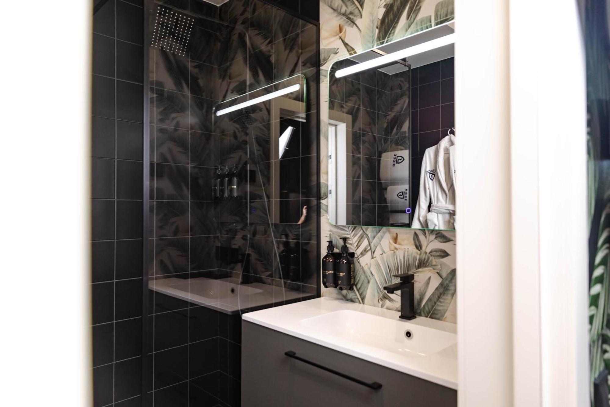 Ridge Apartments Chernivtsi Luaran gambar