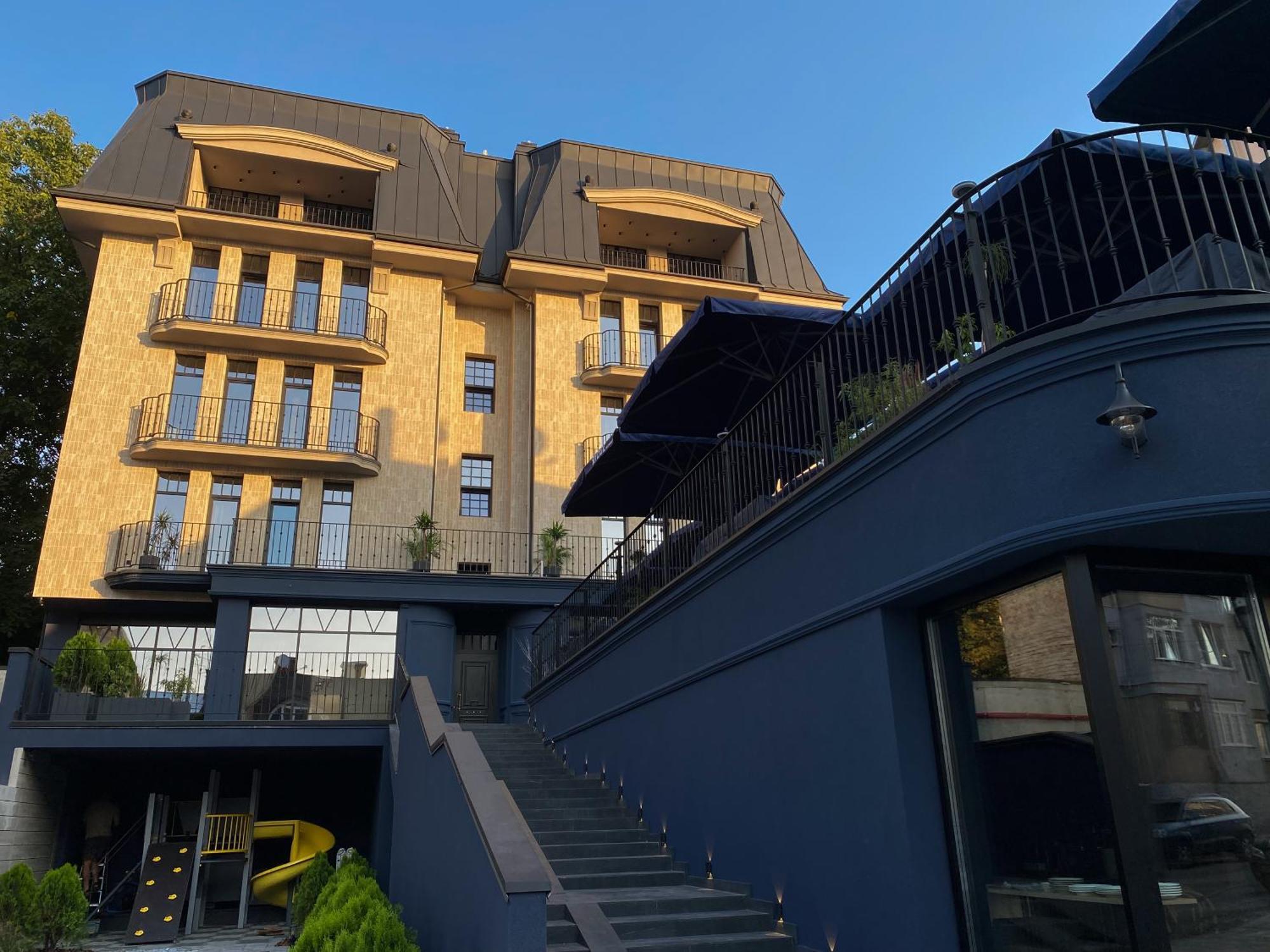 Ridge Apartments Chernivtsi Luaran gambar